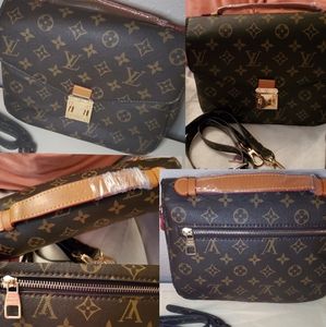 Louis Vuitton Bags - Lv crossbody metis Louis Vuitton Bags - Lv crossbody metis